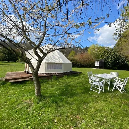 Farm stay The Llama Farm France *